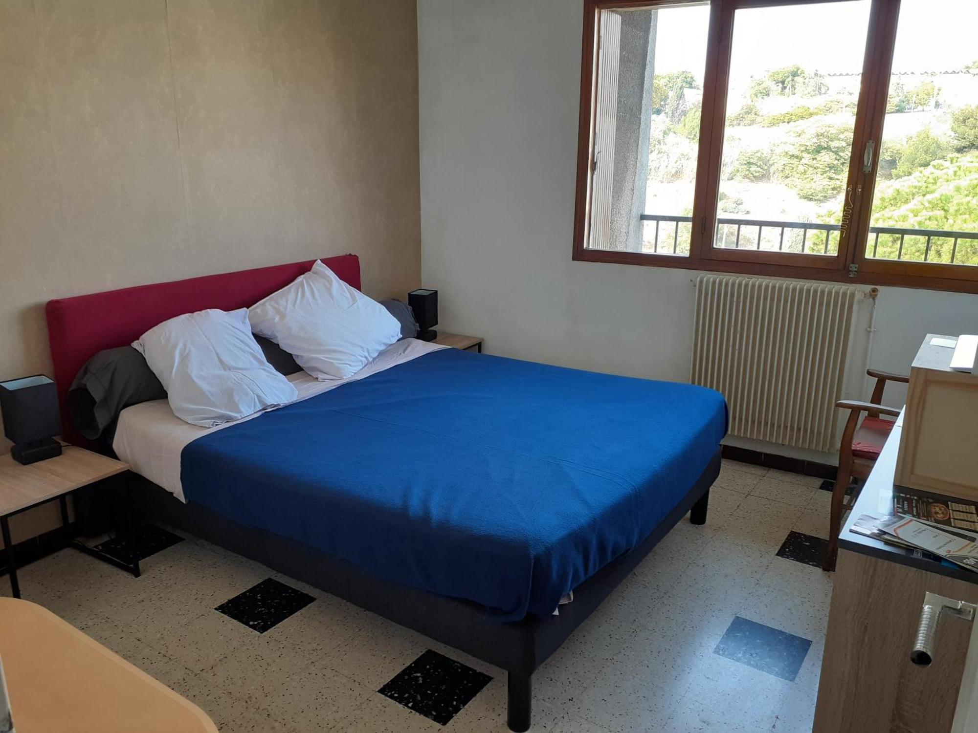 Chambre B2 Dans Un Appartement En Colocation Марсилия Стая снимка